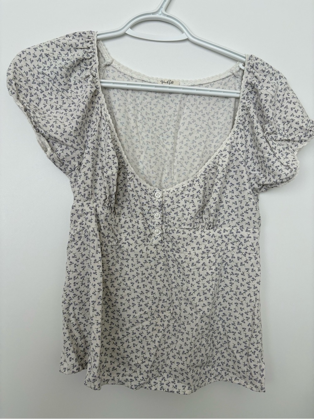 Brandy Melville John Galt purple floral print blouse
